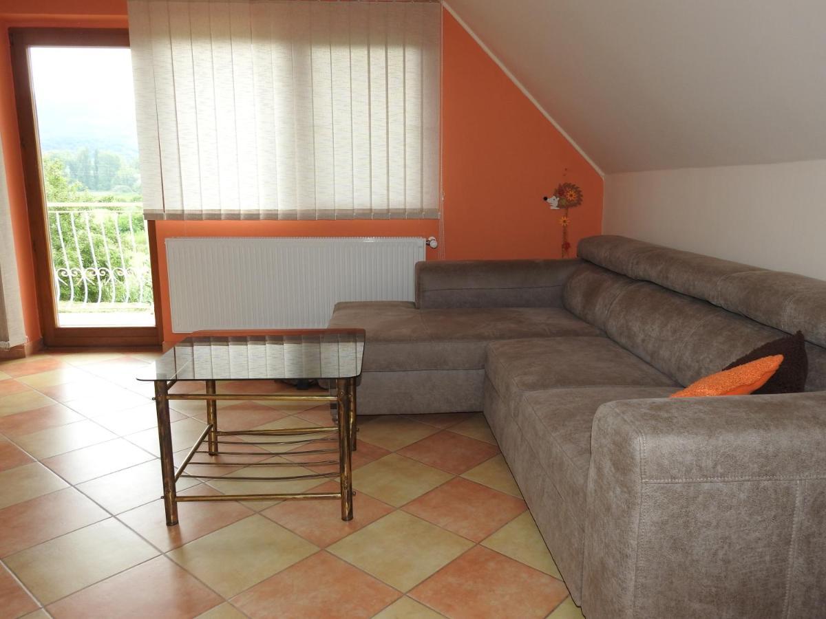 Petra Apartmanház Badacsonytomaj Exteriér fotografie