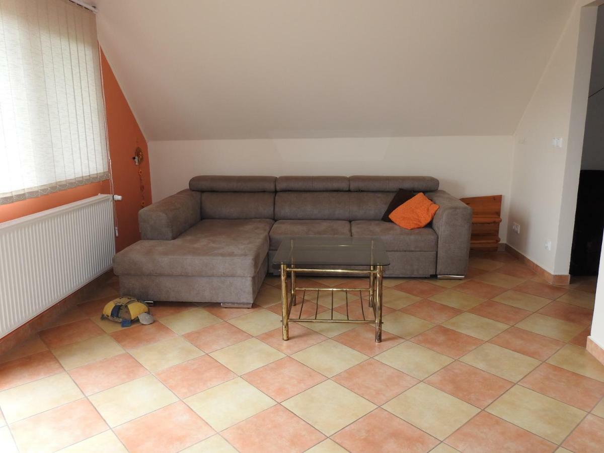 Petra Apartmanház Badacsonytomaj Exteriér fotografie
